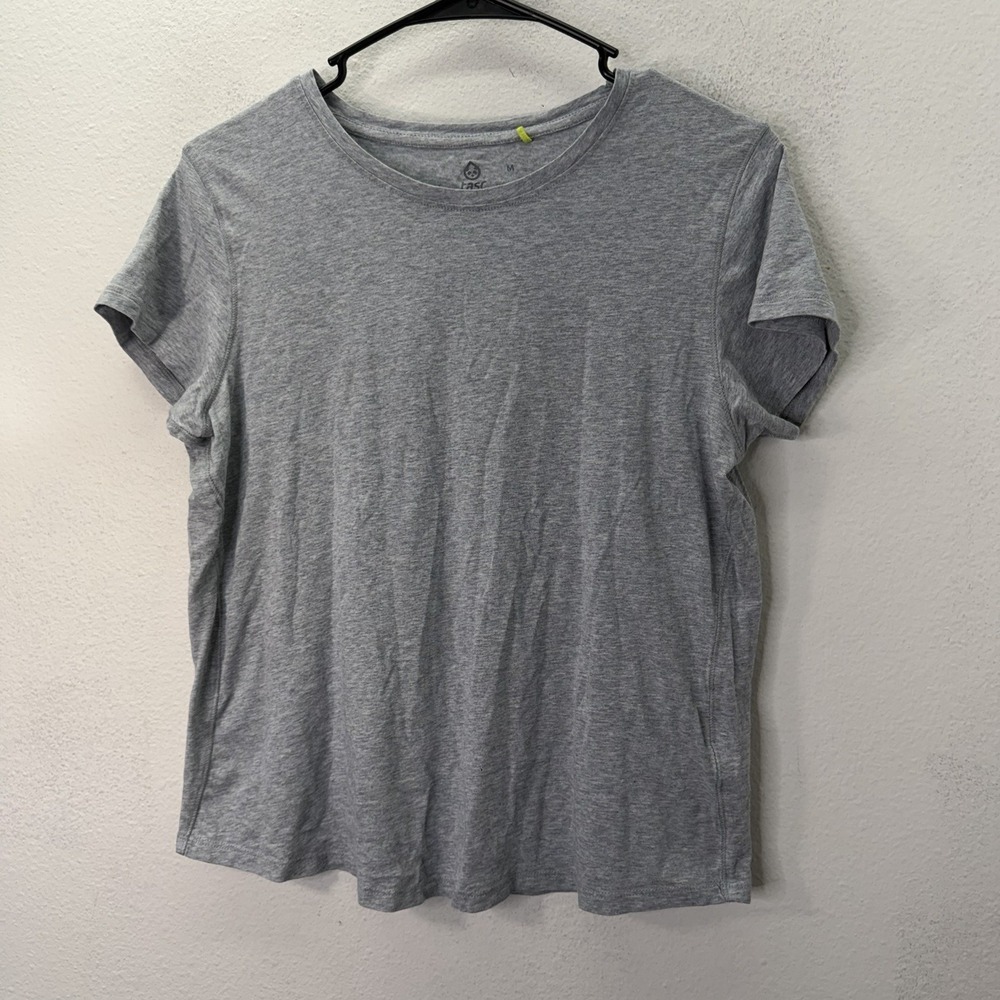 Tasc Performance Recess Fitness Tee Womens M Gray Nola Gym Crewneck Top